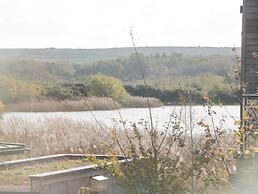 Agua de Plata, 16 Wakeling Island, Silverlake