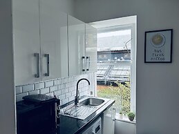 Beautiful one bed Apartment in Glasgow West End