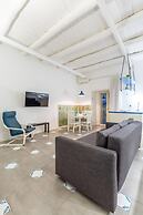 Cozy Apartment ai Quartieri Spagnoli by Wonderful Italy