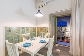 Cozy Apartment ai Quartieri Spagnoli by Wonderful Italy