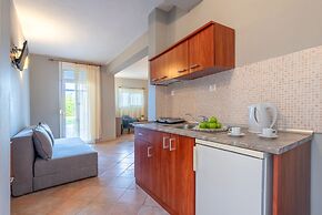 Ampelia Hotel Kassandra