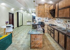 H&B apartments Ingorokva