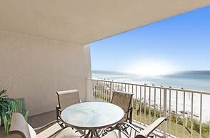 Beach House 203d 2 Bedroom Condo by RedAwning