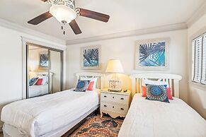 Beach House 203d 2 Bedroom Condo by RedAwning