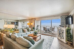 Beach House 203d 2 Bedroom Condo by RedAwning