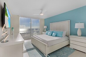 50 Shades Of White - Gullwing #805 - 6620 Estero Blvd 3 Bedroom Condo 