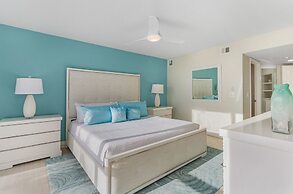 50 Shades Of White - Gullwing #805 - 6620 Estero Blvd 3 Bedroom Condo 
