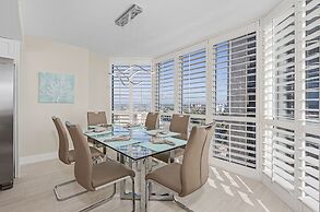 50 Shades Of White - Gullwing #805 - 6620 Estero Blvd 3 Bedroom Condo 