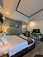 Sannot Riverside Boutique Hotel