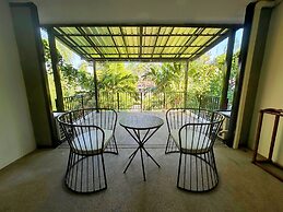 Sannot Riverside Boutique Hotel