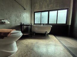 Sannot Riverside Boutique Hotel