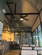 Sannot Riverside Boutique Hotel