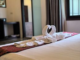 Sannot Riverside Boutique Hotel