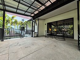 Sannot Riverside Boutique Hotel