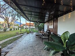 Sannot Riverside Boutique Hotel