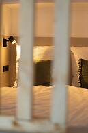 The Charming by Curt Suites