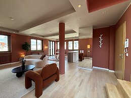 The Charming by Curt Suites