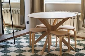 The Charming by Curt Suites