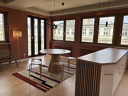 The Charming by Curt Suites