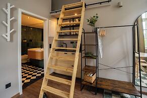 The Charming by Curt Suites