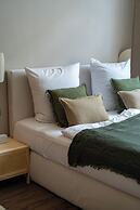 The Charming by Curt Suites