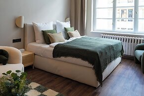 The Charming by Curt Suites