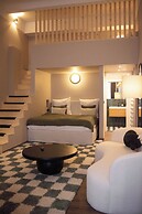The Charming by Curt Suites