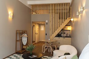 The Charming by Curt Suites