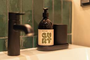 The Charming by Curt Suites