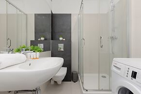 Triton Park Studio Warsaw by Renters