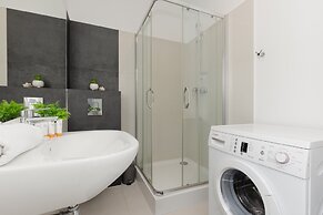 Triton Park Studio Warsaw by Renters