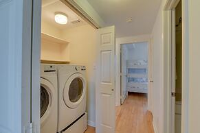 Steps to Sand: Pirates Beach House in Galveston!