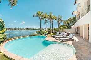 Luxe Retreat With Lake View in Casa de Campo