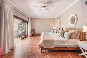 Luxe Retreat With Lake View in Casa de Campo