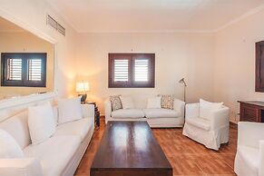 Luxe Retreat With Lake View in Casa de Campo