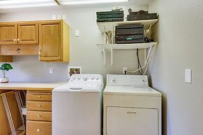 Peaceful Hibbing Getaway: Heated Floors, Fire Pit!