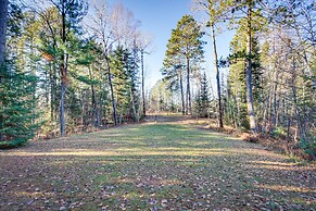 Peaceful Hibbing Getaway: Heated Floors, Fire Pit!