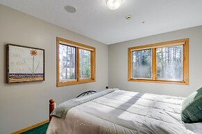 Peaceful Hibbing Getaway: Heated Floors, Fire Pit!