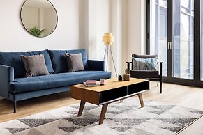 Croydon by Charles Hope