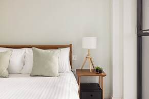 Croydon by Charles Hope