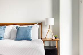 Croydon by Charles Hope