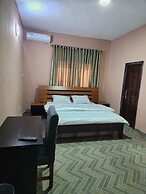 See Good Guest House Enimarire