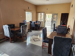 See Good Guest House Enimarire