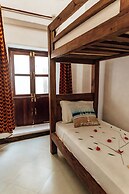 Shoki Shoki Guest House
