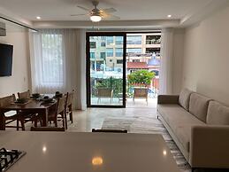 Francisca Luxury Suites - Adults Only