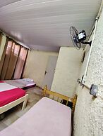 Hostel Canto da Praia São Sebastião - próximo ao enrocamento Caraguata