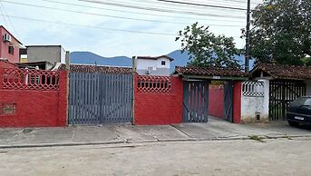 Hostel Canto da Praia São Sebastião - próximo ao enrocamento Caraguata