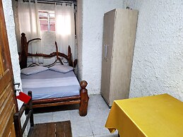 Hostel Canto da Praia São Sebastião - próximo ao enrocamento Caraguata