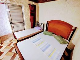 Hostel Canto da Praia São Sebastião - próximo ao enrocamento Caraguata