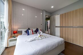 Luxury and Playful 5 Bed Pool Villa - CC